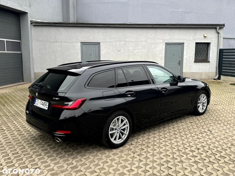 BMW Seria 3 318i Business Edition - 14