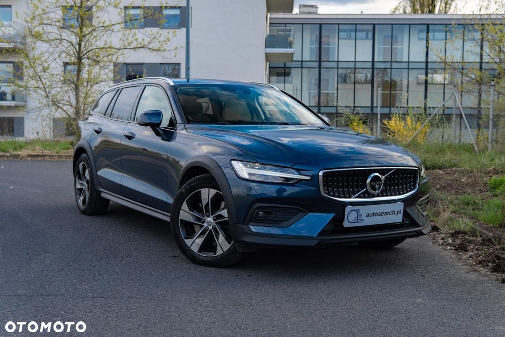 Volvo V60 Cross Country Pro B5 B AWD - 4
