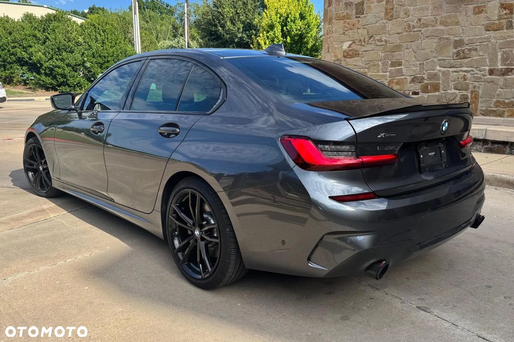 BMW Seria 3 330i xDrive M Sport - 6