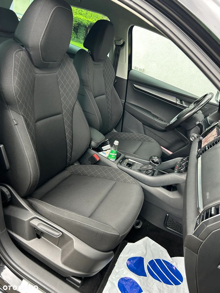 Skoda Karoq 1.6 TDI SCR DSG Style - 18