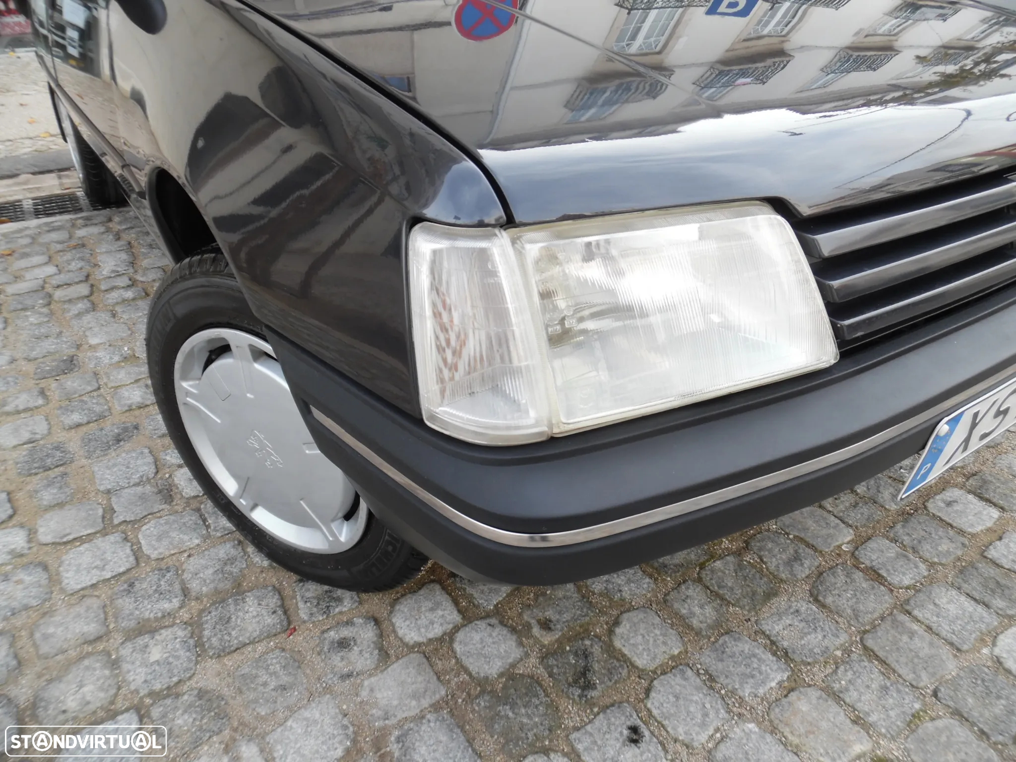 Peugeot 205 1.1 GR - 35