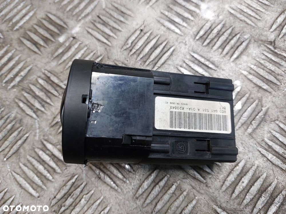 PRZEŁĄCZNIK ŚWIATEŁ AUDI A4 B6 8E0941531A - 2