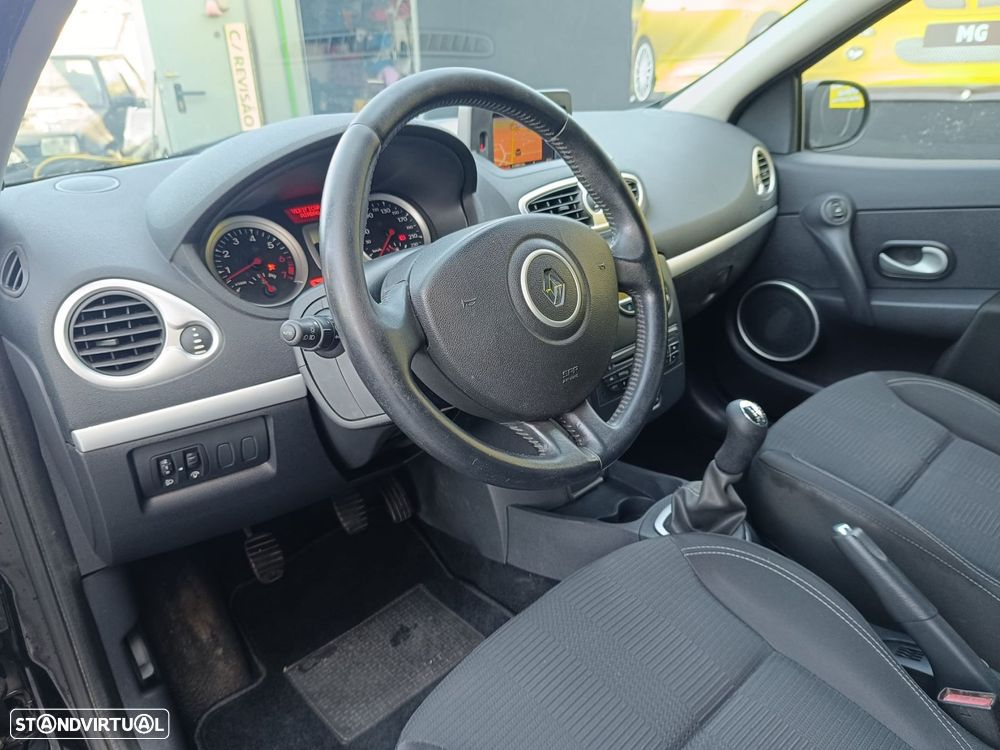 Renault Clio 1.2 TCE Dynamique S - 4