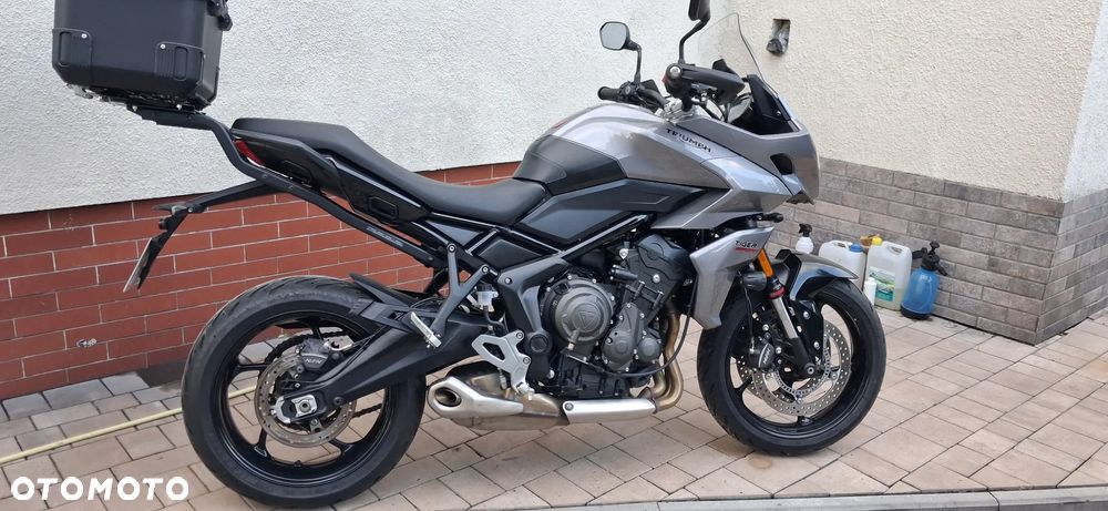 Triumph Tiger - 28