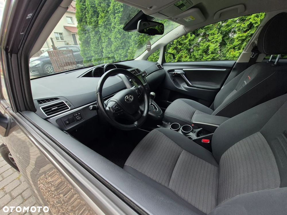 Toyota Verso 1.8 Prestige EU5 MS - 36