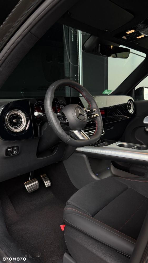 Mercedes-Benz GLB 250+ EQ 85kWh - 32