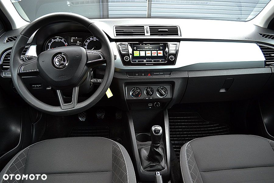 Skoda Fabia 1.0 TSI Style Color - 16