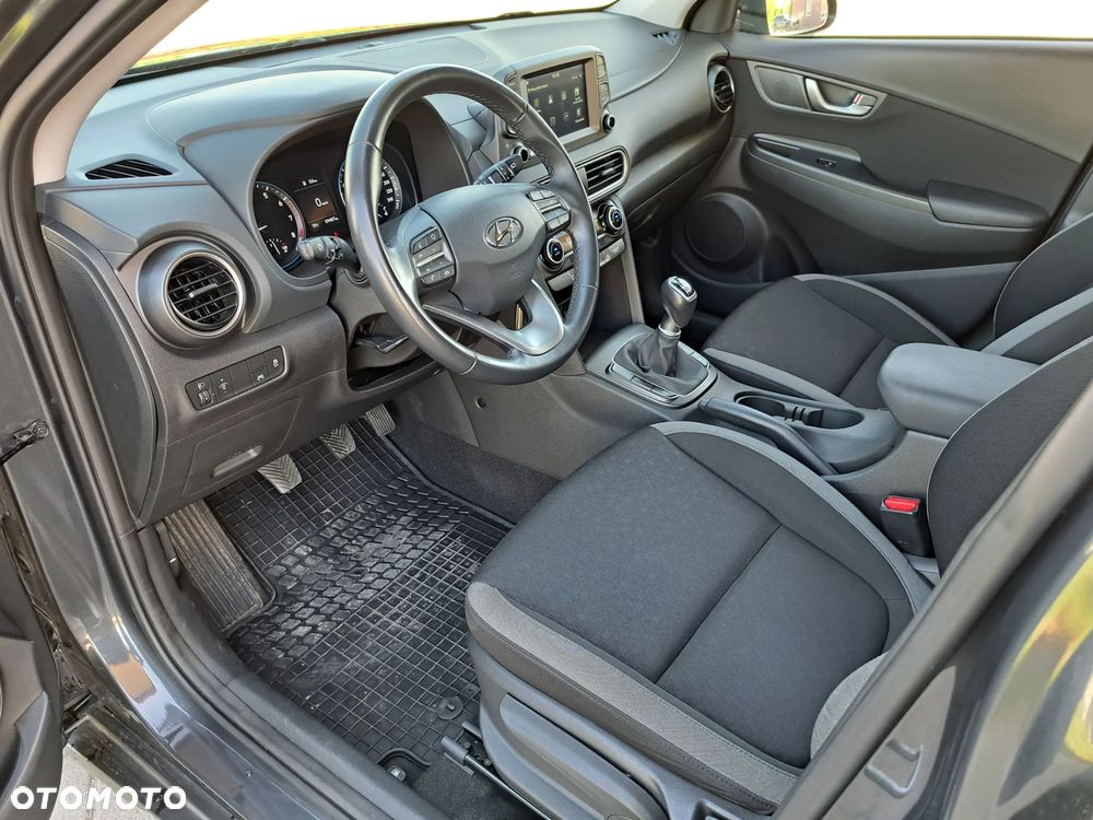 Hyundai Kona - 12