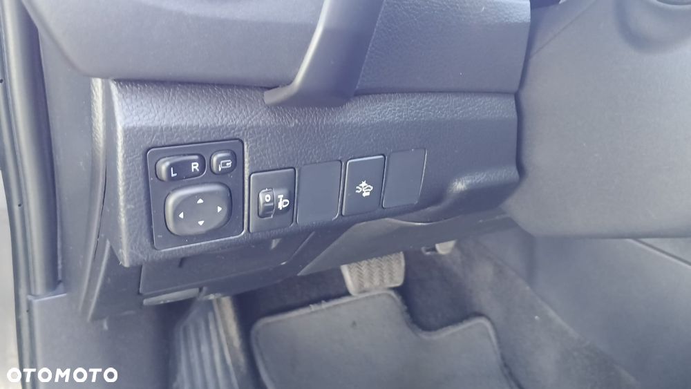 Toyota Auris 1.8 VVT-i Automatik Cool - 19