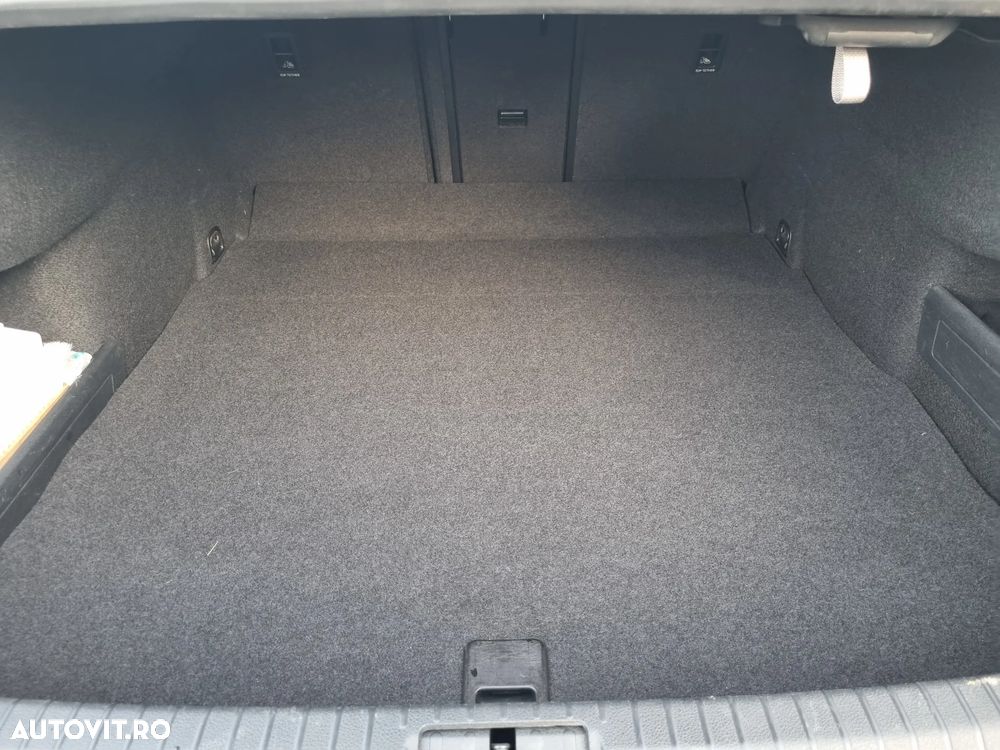 Volkswagen Passat 2.0 TDI DSG 4Motion Highline - 13