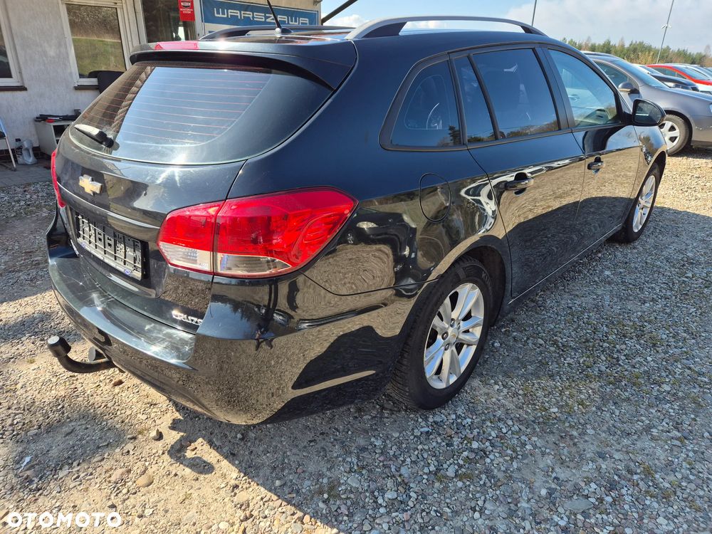 Chevrolet Cruze 1.6 - 6