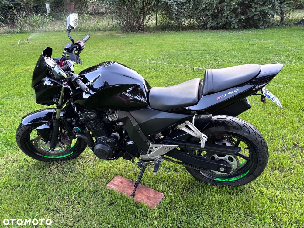 Kawasaki Z - 10