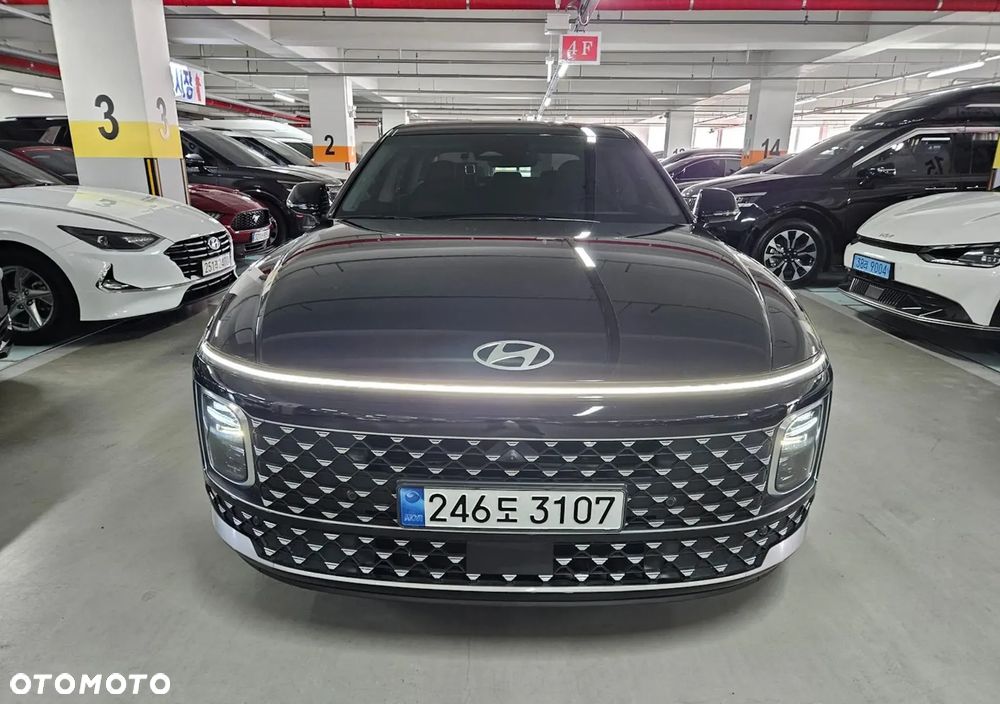 Hyundai Grandeur - 3