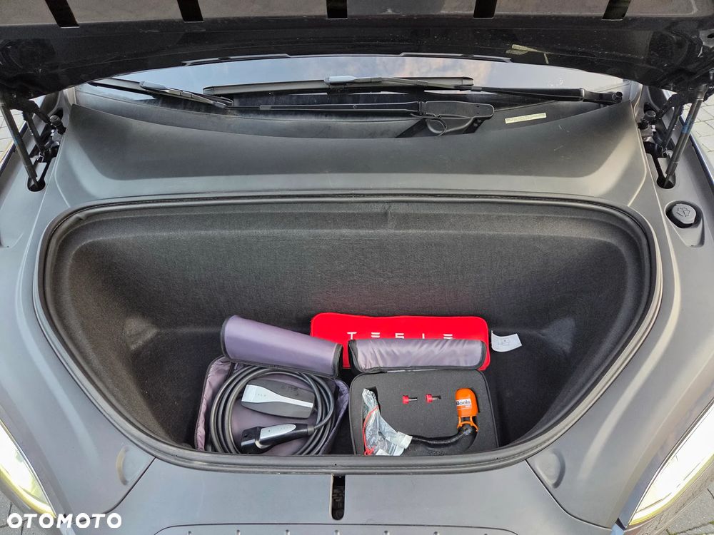 Tesla Model X Maximale Reichweite - 36