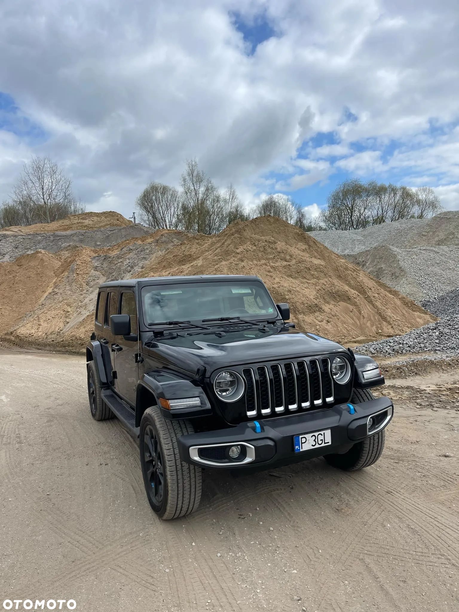 Jeep Wrangler - 1