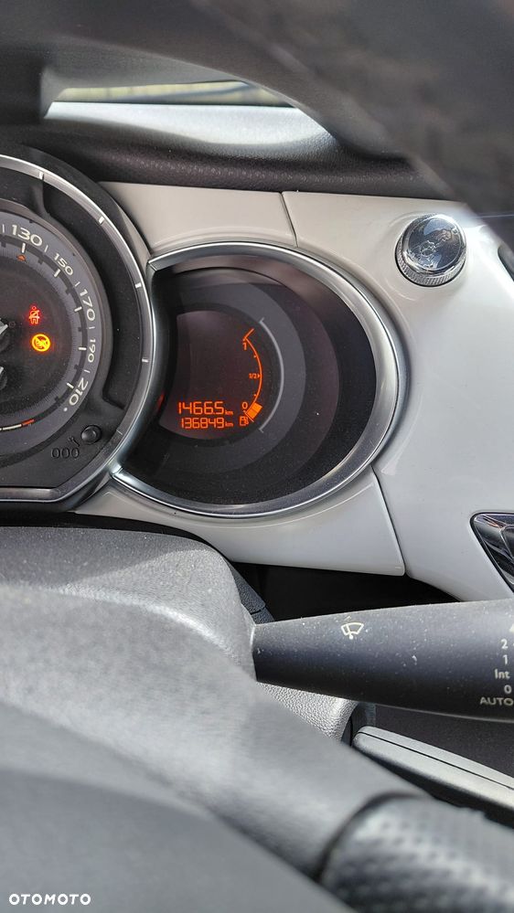 Citroën DS3 1.6 THP SportChic - 11