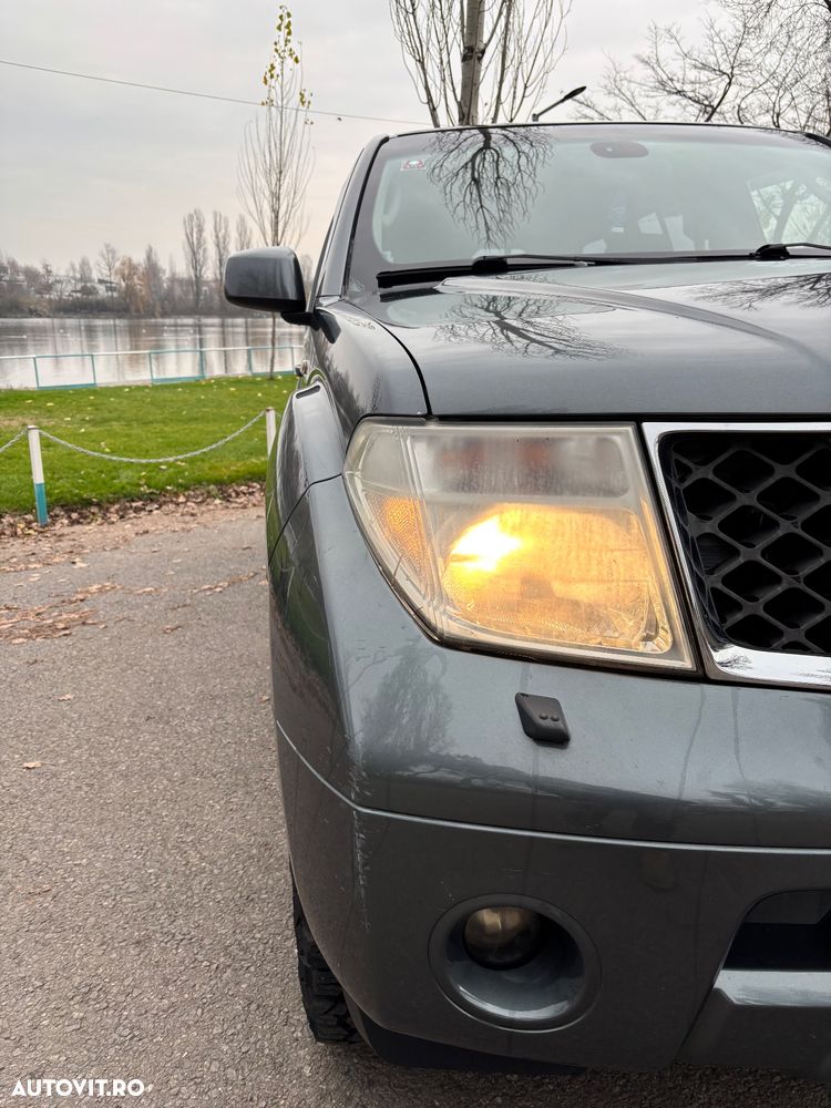 Nissan Pathfinder 2.5 dCi Comfort - 16