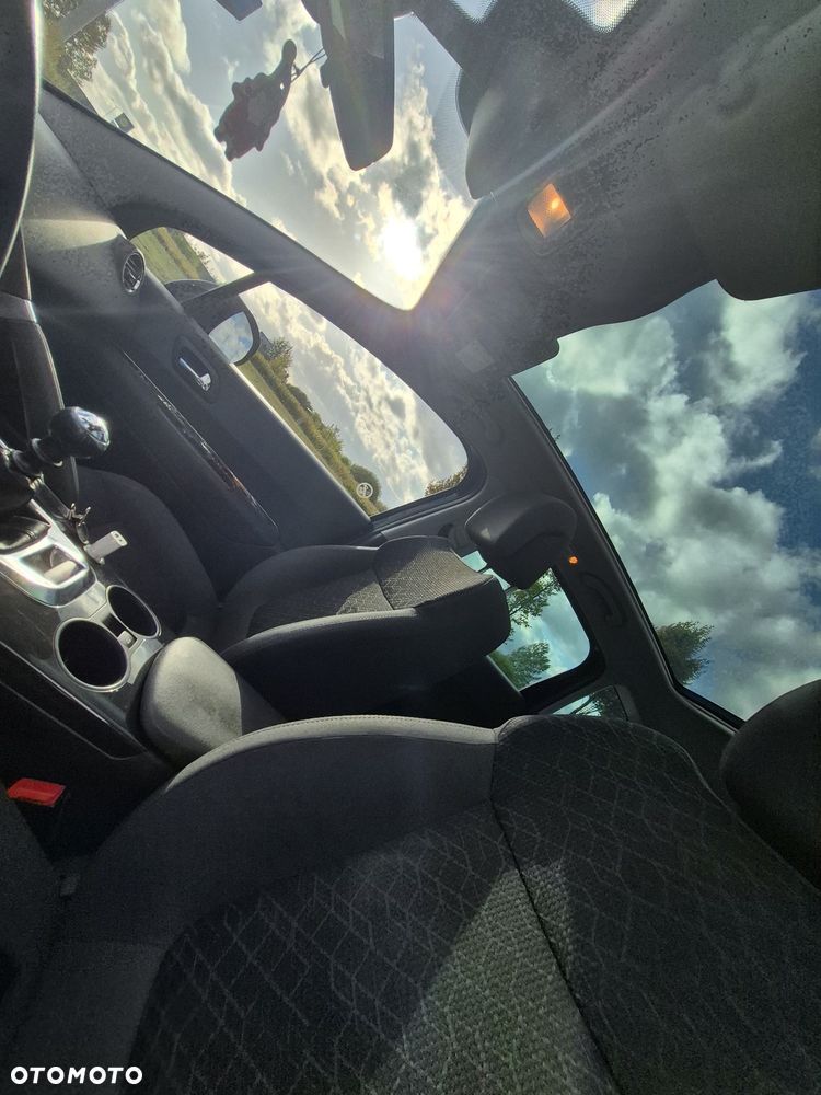 Peugeot 3008 1.6 HDi Active - 15