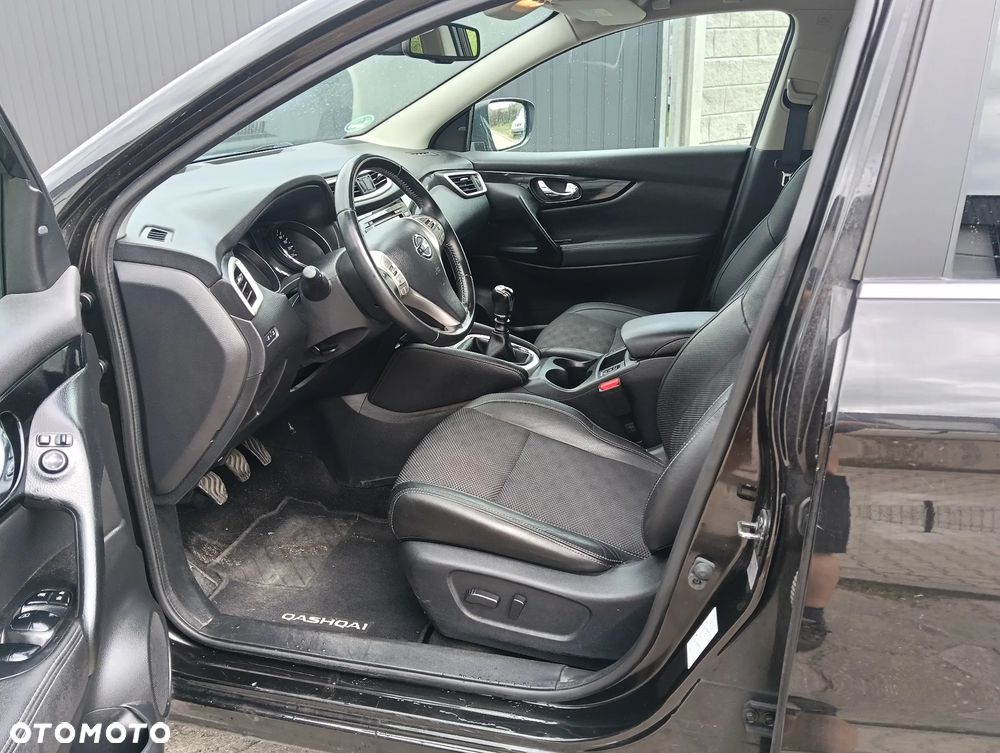 Nissan Qashqai 1.5 dCi 360 - 24