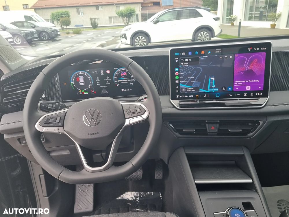 Volkswagen Tiguan - 14
