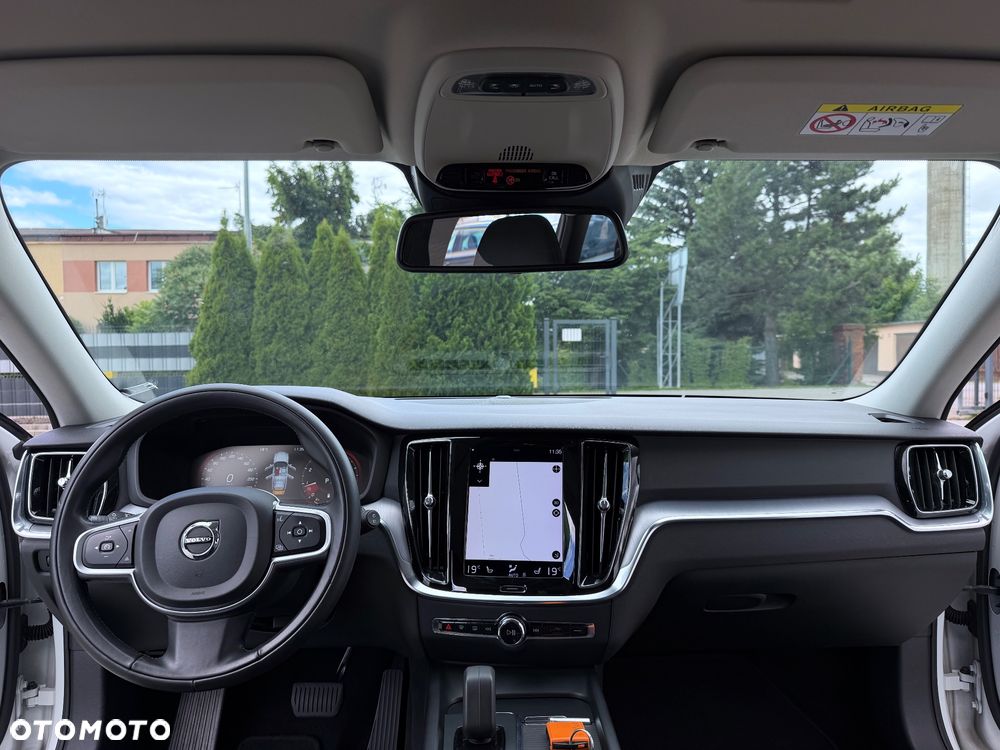 Volvo V60 B3 B Geartronic Momentum Pro - 19