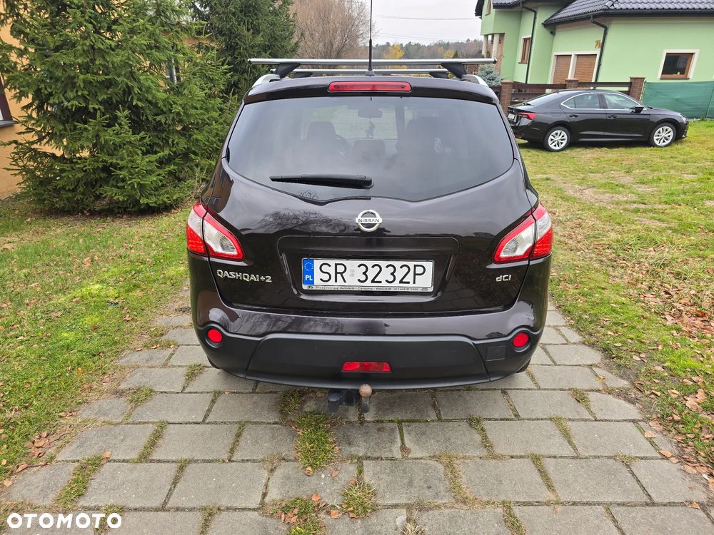 Nissan Qashqai+2 - 6