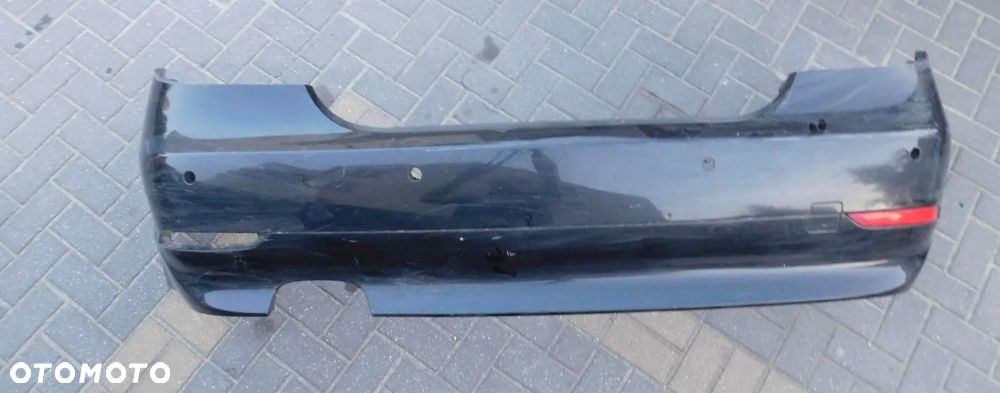 zderzak tył tylny BMW E60 SEDAN 05-10 CZARNY - 1