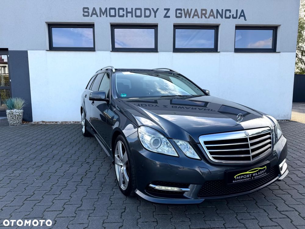 Mercedes-Benz Klasa E 350 CDI DPF 4Matic BlueEFFICIENCY 7G-TRONIC Avantgarde - 37