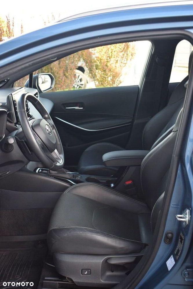 Toyota Corolla - 15