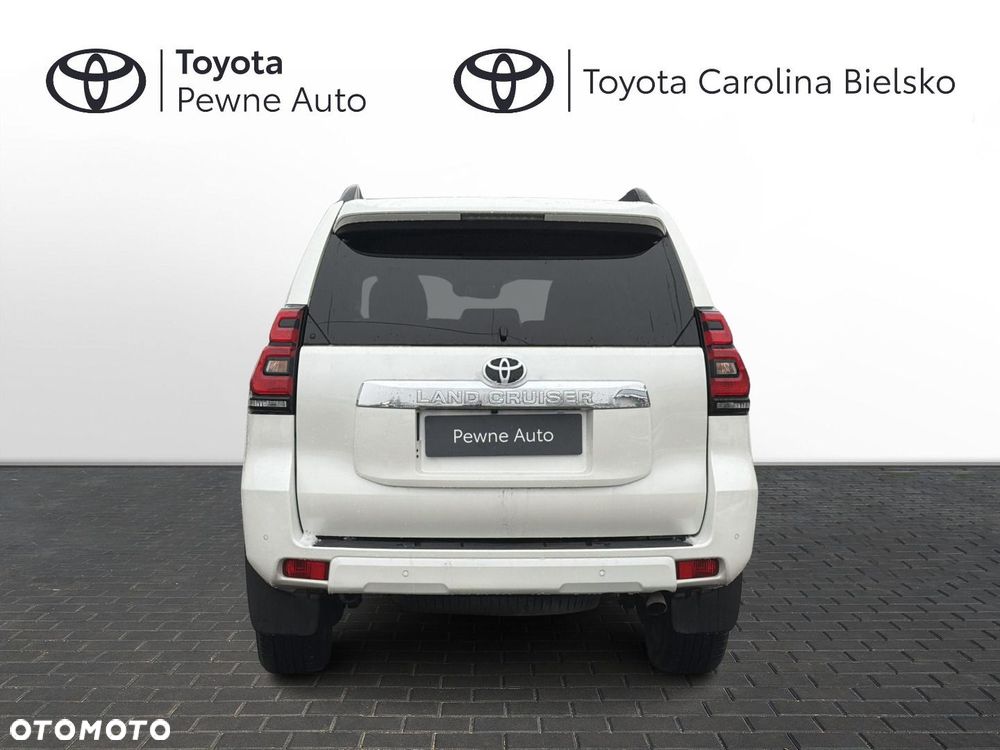 Toyota Land Cruiser - 4