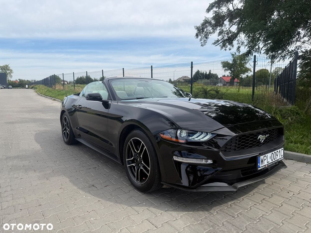 Ford Mustang - 27