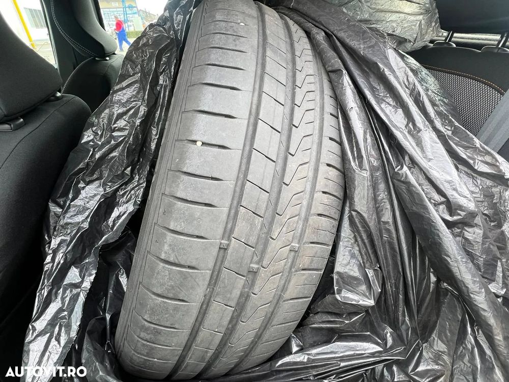 Dacia Sandero Stepway TCe 90 MT6 Comfort - 24