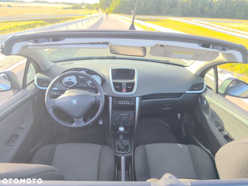 Peugeot 207 CC 120 VTi Sport - 13