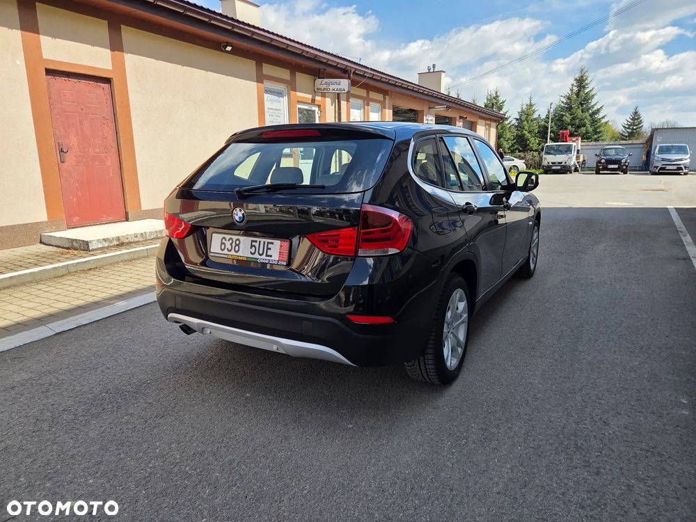 BMW X1 sDrive18i xLine - 4