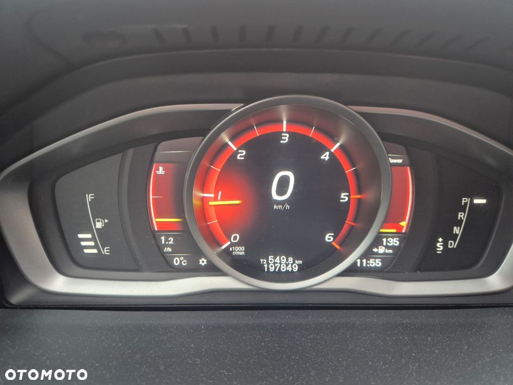 Volvo V60 D2 Geartronic Summum - 15