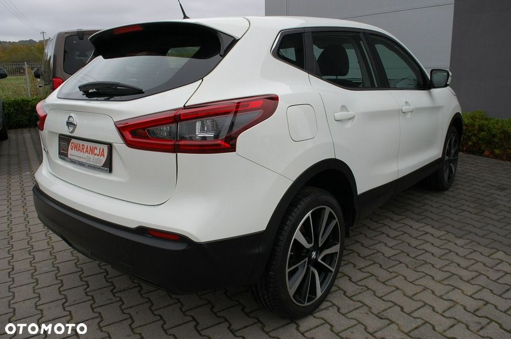 Nissan Qashqai - 4