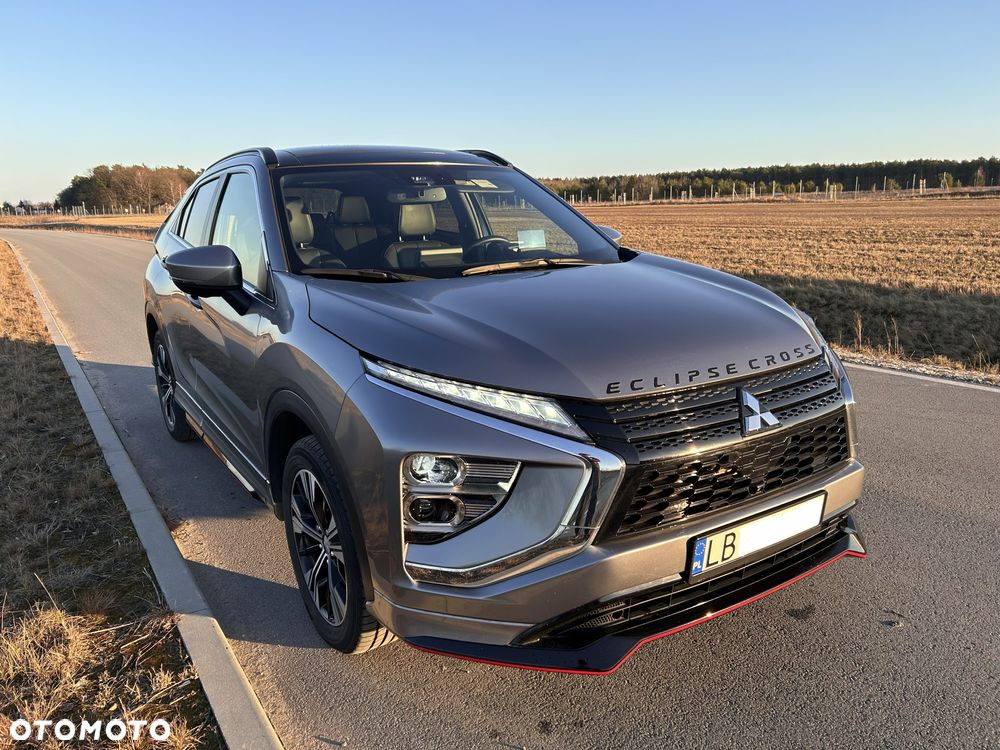 Mitsubishi Eclipse Cross 1.5 T-MIVEC 4WD CVT Diamant+ - 25