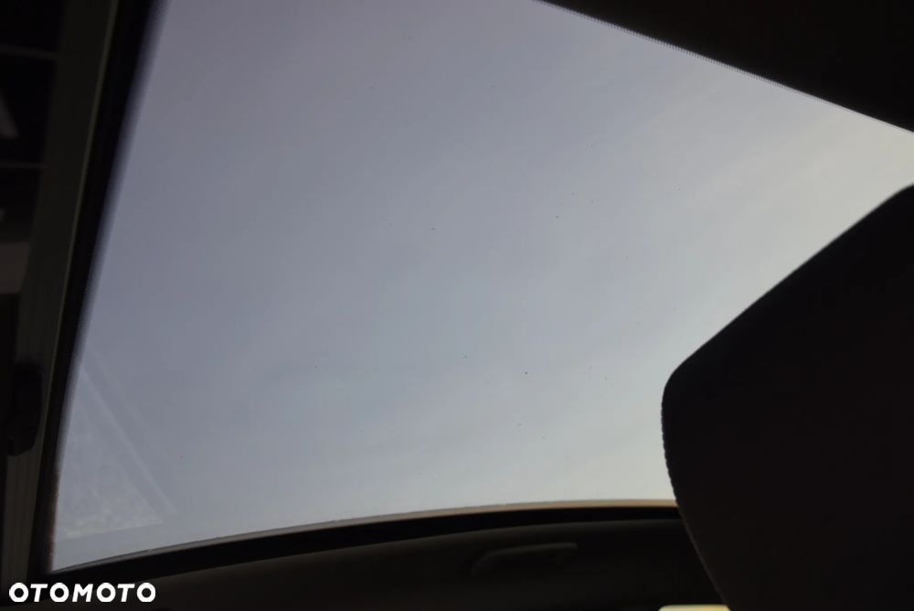 Ford Kuga 2.0 TDCi FWD Titanium Plus - 15