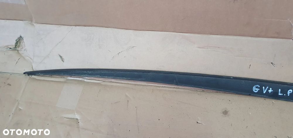 Listwa szyby czołowej lewy przód przednia lewa VW Golf V Plus 5M0854327B - 3