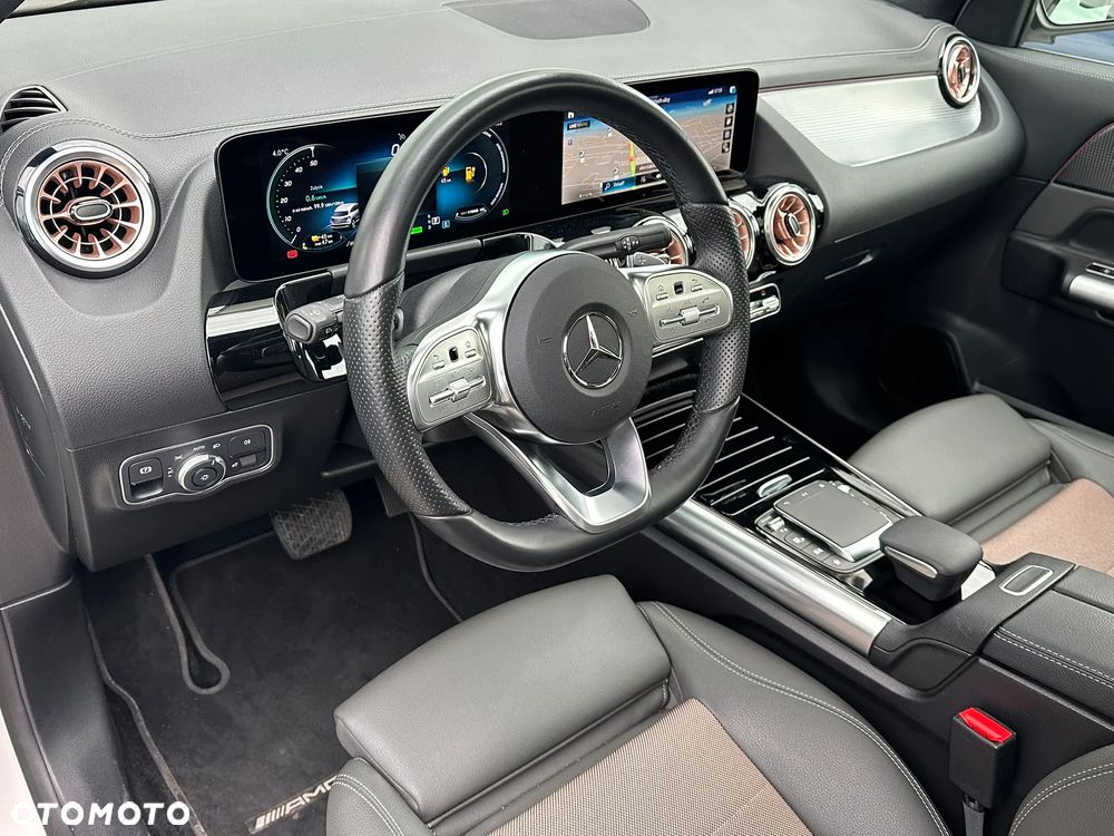 Mercedes-Benz EQA 250 66.5kWh Electric Art - 17
