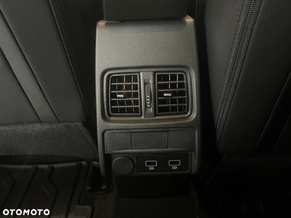 Renault Arkana 1.3 TCe mHEV Techno EDC - 26