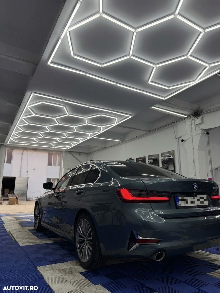 BMW Seria 3 2019 photo 4