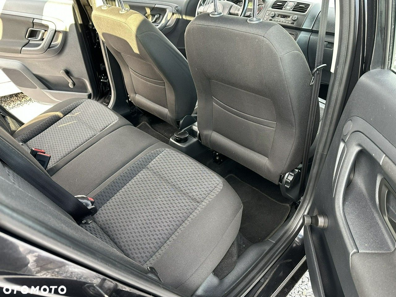 Skoda Fabia - 11