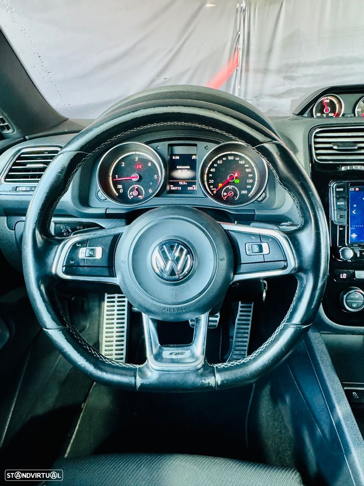 VW Scirocco 2.0 TDI Sport DSG - 10