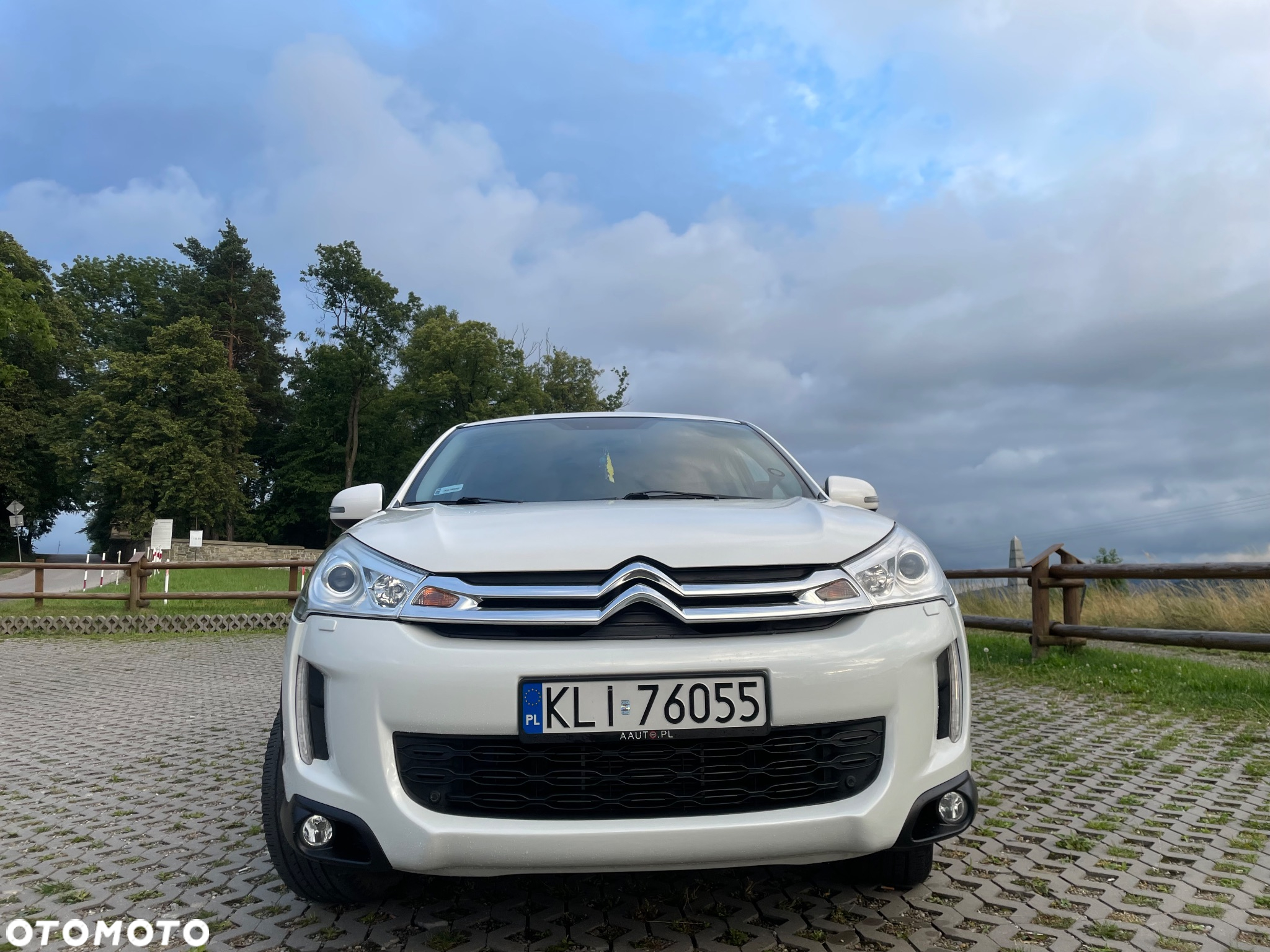 Citroën C4 Aircross 1.8 e-HDi STT 4x4 Exclusive - 3