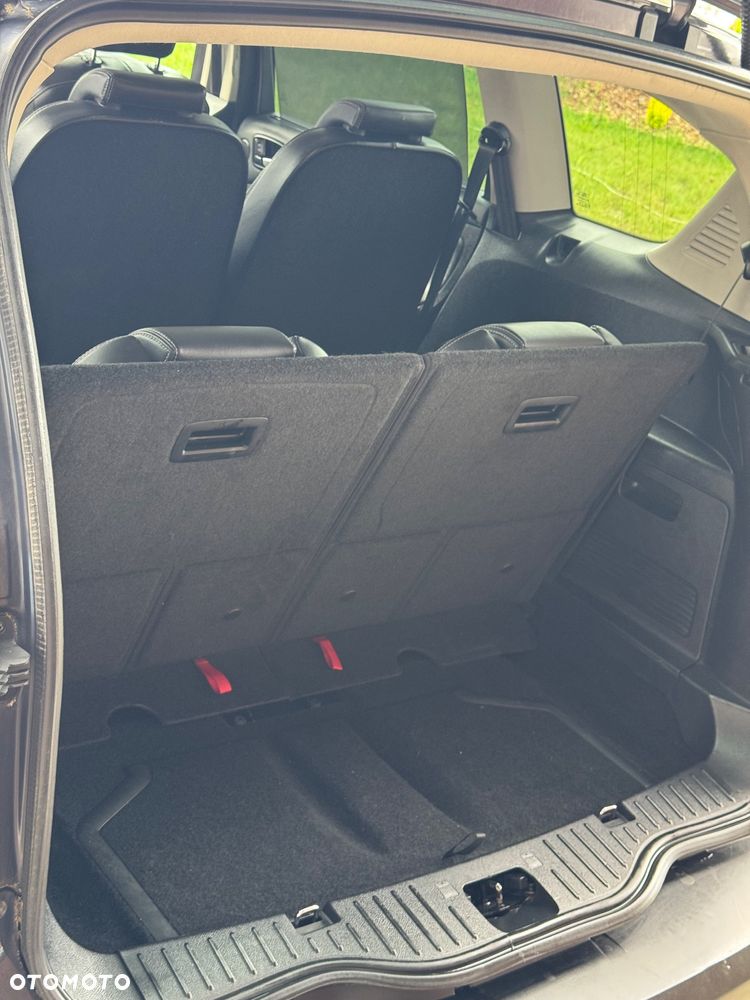 Ford S-Max 2.0 TDCi DPF Titanium - 23