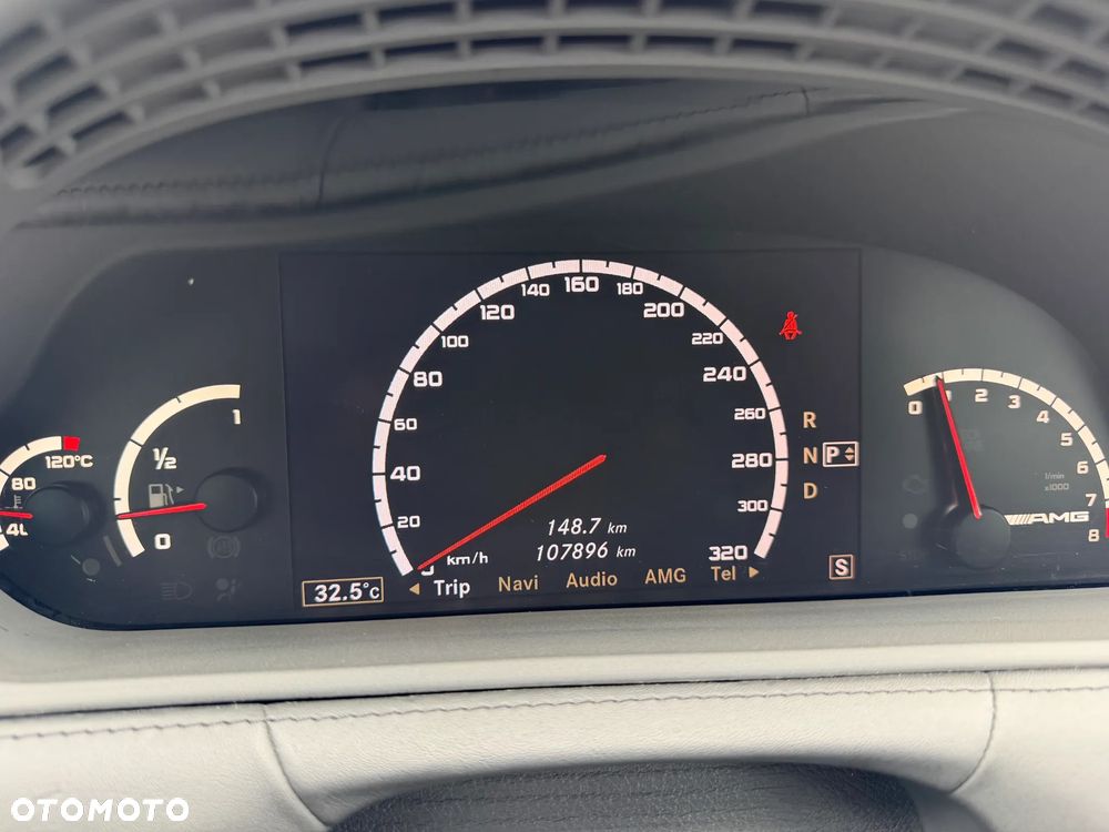 Mercedes-Benz CL 63 AMG - 18