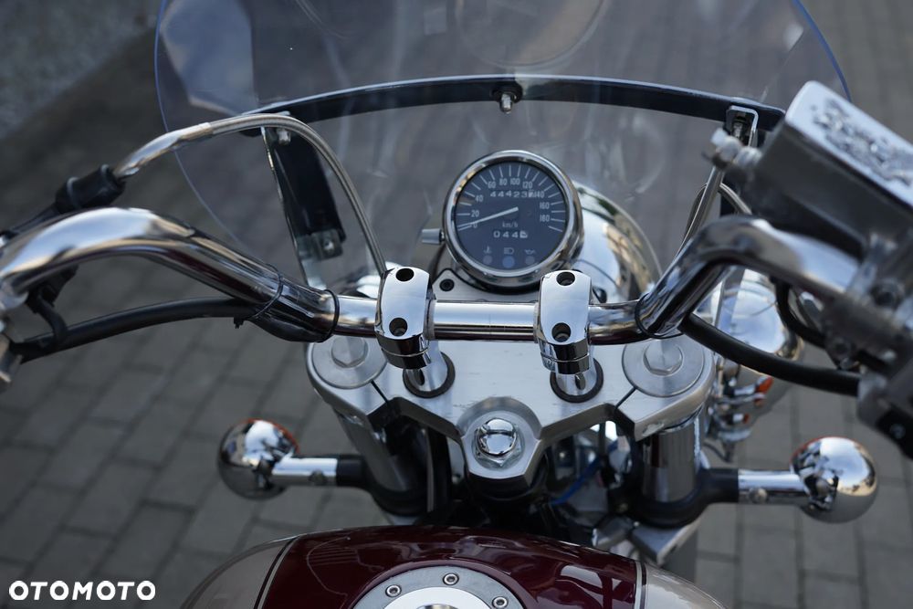 Suzuki VZ - 19