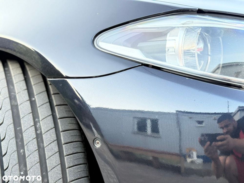 BMW Seria 5 M550d xDrive - 8