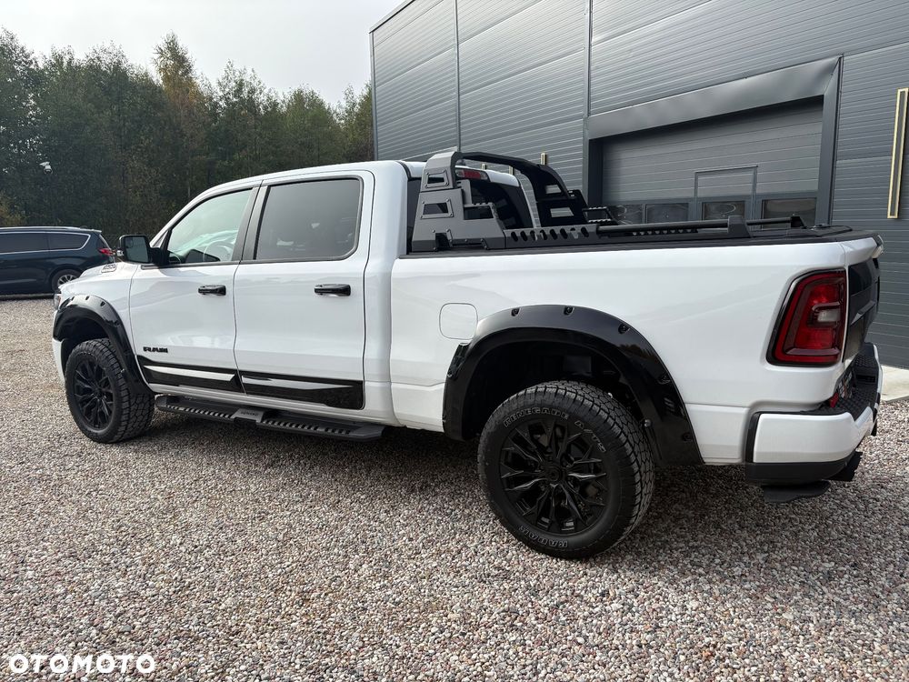 Dodge RAM 5.7 4x4 - 11